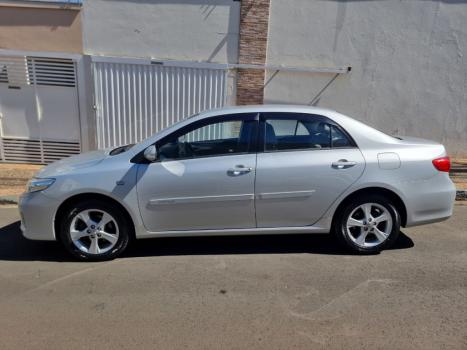 TOYOTA Corolla 2.0 16V 4P FLEX XEI DIRECT SHIFT AUTOMTICO CVT, Foto 4