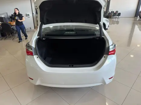 TOYOTA Corolla 2.0 16V 4P FLEX XEI DIRECT SHIFT AUTOMTICO CVT, Foto 14