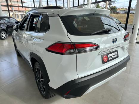 TOYOTA Corolla Cross 1.8 16V 4P FLEX VVT-I HYBRID XRX AUTOMTICO CVT, Foto 4