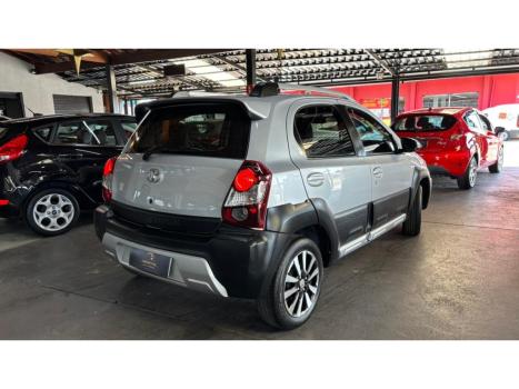 TOYOTA Etios Cross 1.5 16V 4P, Foto 4