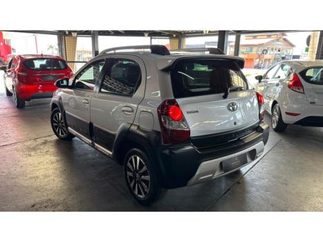 TOYOTA Etios Cross 1.5 16V 4P, Foto 5