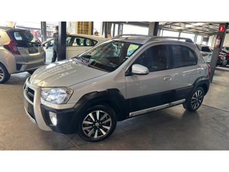 TOYOTA Etios Cross 1.5 16V 4P, Foto 12