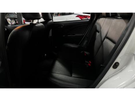 TOYOTA Etios Cross 1.5 16V 4P, Foto 9
