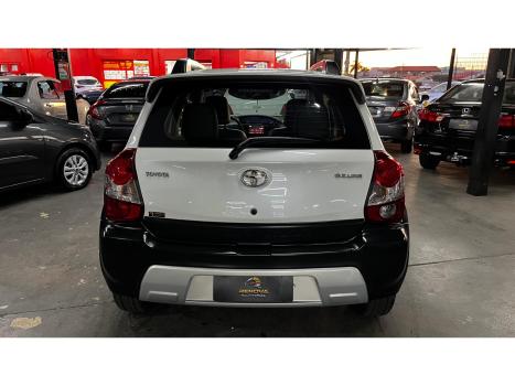 TOYOTA Etios Cross 1.5 16V 4P, Foto 13