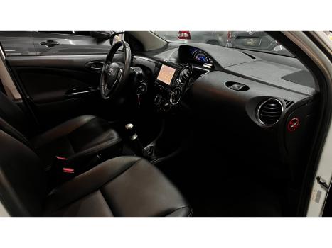 TOYOTA Etios Cross 1.5 16V 4P, Foto 19