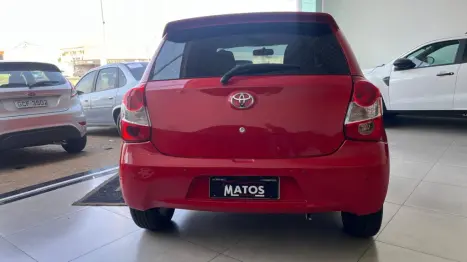 TOYOTA Etios Hatch 1.3 16V 4P FLEX X, Foto 15