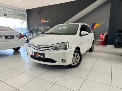 TOYOTA Etios Hatch 1.3 16V 4P FLEX X, Foto 1