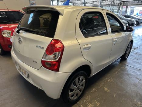 TOYOTA Etios Hatch 1.3 16V 4P FLEX X, Foto 4