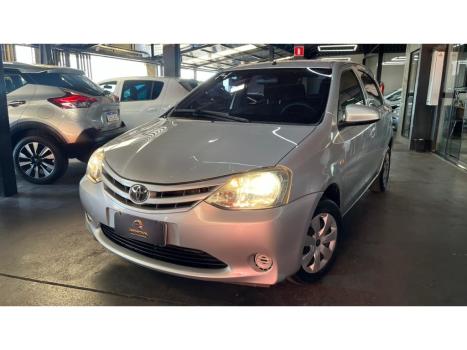 TOYOTA Etios Hatch 1.3 16V 4P FLEX X, Foto 3