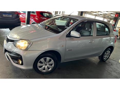 TOYOTA Etios Hatch 1.3 16V 4P FLEX X AUTOMTICO, Foto 11