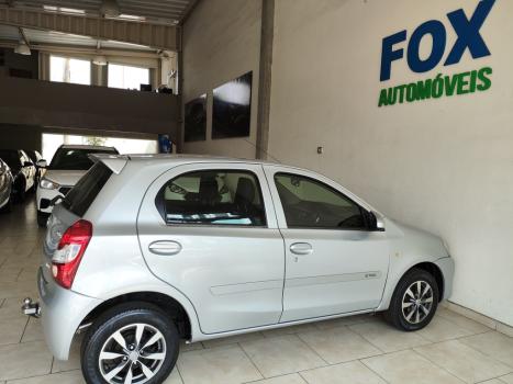 TOYOTA Etios Hatch 1.3 16V 4P FLEX X, Foto 6