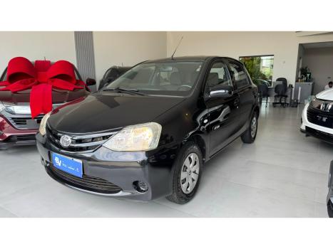 TOYOTA Etios Hatch 1.3 16V 4P FLEX XS, Foto 1