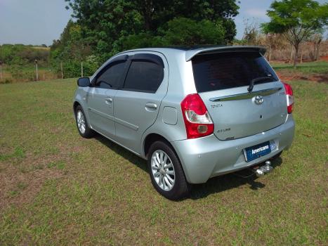 TOYOTA Etios Hatch 1.5 16V 4P FLEX XLS, Foto 13