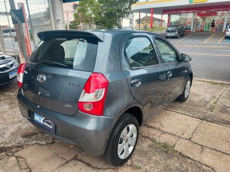 TOYOTA Etios Hatch 1.3 16V 4P FLEX X, Foto 9