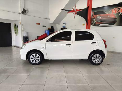 TOYOTA Etios Hatch 1.3 16V 4P FLEX X, Foto 5