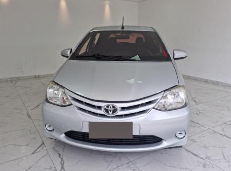 TOYOTA Etios Hatch 1.5 16V 4P FLEX XS, Foto 2