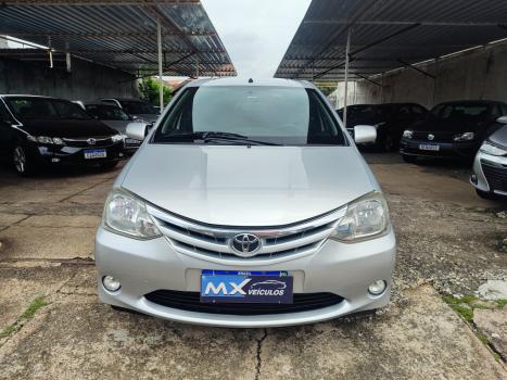 TOYOTA Etios Hatch 1.5 16V 4P FLEX XLS, Foto 4