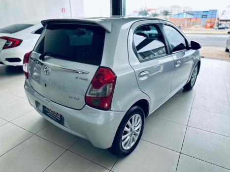 TOYOTA Etios Hatch 1.5 16V 4P FLEX XLS, Foto 5