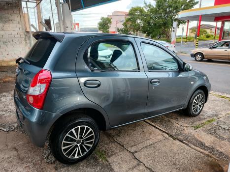 TOYOTA Etios Hatch 1.3 16V 4P FLEX X, Foto 13