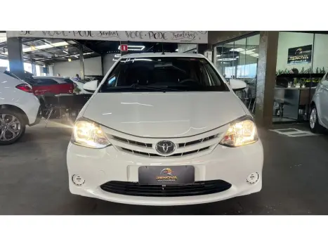 TOYOTA Etios Hatch 1.5 16V 4P FLEX XS, Foto 2