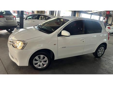 TOYOTA Etios Hatch 1.5 16V 4P FLEX XS, Foto 11