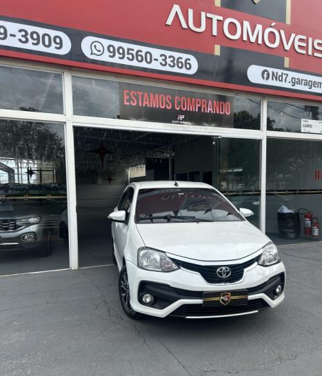 TOYOTA Etios Hatch 1.5 16V 4P FLEX PLATINUM AUTOMTICO, Foto 1