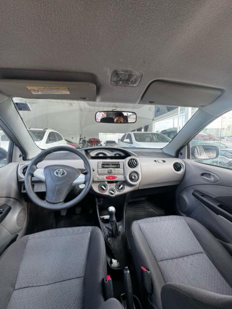 TOYOTA Etios Hatch 1.5 16V 4P FLEX XLS, Foto 12