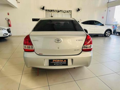 TOYOTA Etios Hatch 1.5 16V 4P FLEX XS, Foto 4