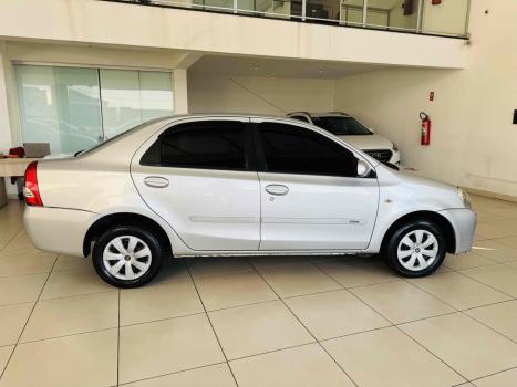 TOYOTA Etios Hatch 1.5 16V 4P FLEX XS, Foto 7