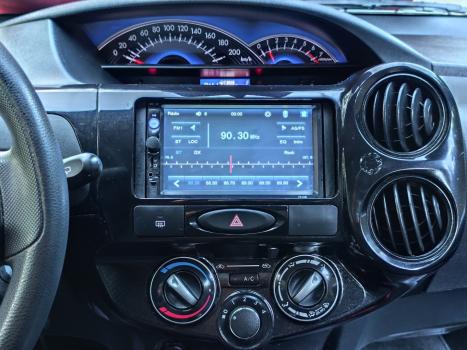 TOYOTA Etios Hatch 1.3 16V 4P FLEX X, Foto 14