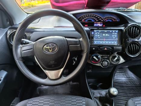 TOYOTA Etios Hatch 1.3 16V 4P FLEX X, Foto 20