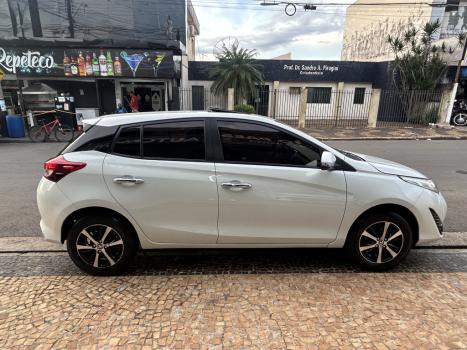 TOYOTA Etios Hatch 1.5 16V 4P FLEX XLS AUTOMTICO, Foto 5