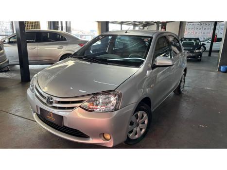 TOYOTA Etios Hatch 1.5 16V 4P FLEX XS, Foto 2