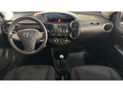 TOYOTA Etios Hatch 1.5 16V 4P FLEX XS, Foto 6