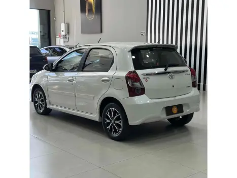TOYOTA Etios Hatch 1.5 16V 4P FLEX PLATINUM, Foto 5