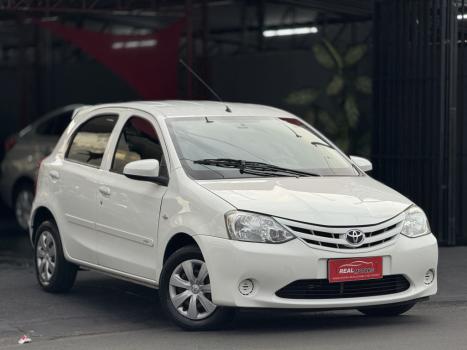 TOYOTA Etios Hatch 1.3 16V 4P FLEX X, Foto 1