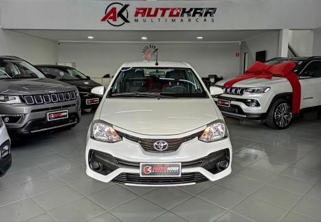 TOYOTA Etios Hatch 1.3 16V 4P FLEX X, Foto 3