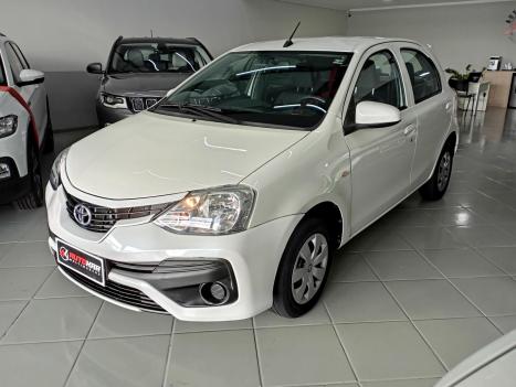 TOYOTA Etios Hatch 1.3 16V 4P FLEX X, Foto 5