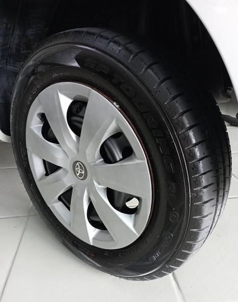 TOYOTA Etios Hatch 1.3 16V 4P FLEX X, Foto 13