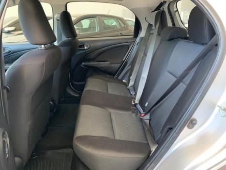 TOYOTA Etios Hatch 1.5 16V 4P FLEX XS AUTOMTICO, Foto 12