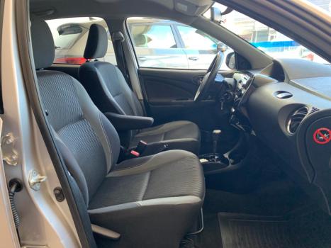 TOYOTA Etios Hatch 1.5 16V 4P FLEX XS AUTOMTICO, Foto 14