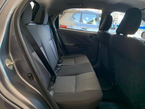 TOYOTA Etios Hatch 1.3 16V 4P FLEX XS, Foto 15