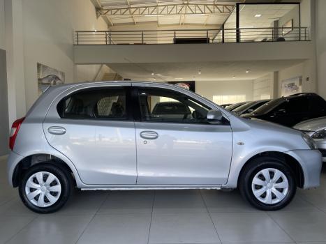 TOYOTA Etios Hatch 1.5 16V 4P FLEX XS, Foto 6