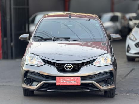TOYOTA Etios Hatch 1.5 16V 4P FLEX XS, Foto 2