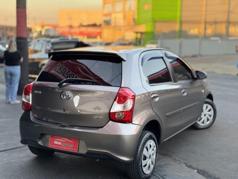 TOYOTA Etios Hatch 1.5 16V 4P FLEX XS, Foto 5