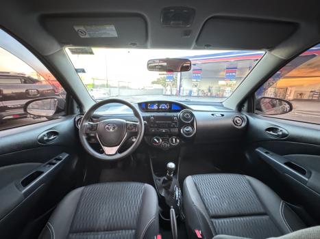 TOYOTA Etios Hatch 1.5 16V 4P FLEX XS, Foto 8