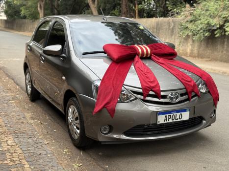 TOYOTA Etios Hatch 1.5 16V 4P FLEX XS AUTOMTICO, Foto 6