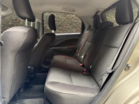 TOYOTA Etios Hatch 1.5 16V 4P FLEX XS AUTOMTICO, Foto 11