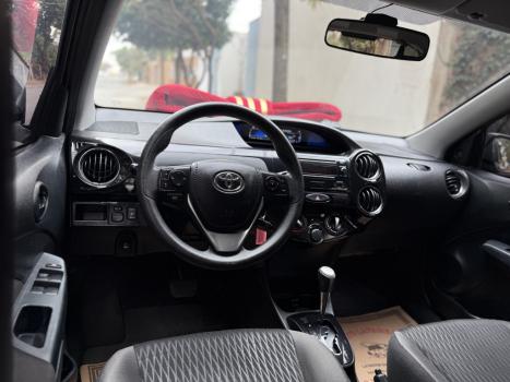 TOYOTA Etios Hatch 1.5 16V 4P FLEX XS AUTOMTICO, Foto 12
