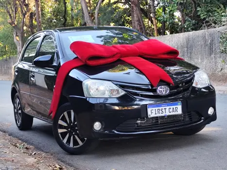 TOYOTA Etios Hatch 1.3 16V 4P FLEX X, Foto 4